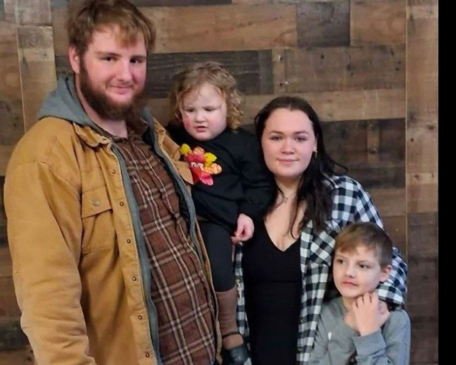 Shanna Burns Car Accident Granite City IL Death Obituary - Sebastian and Bailey Killed In Crash